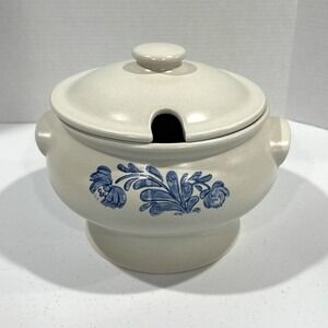 Vintage Pfaltzgraff Yorktowne Soup Tureen - Base and‎ lid 8" Wide #7-160